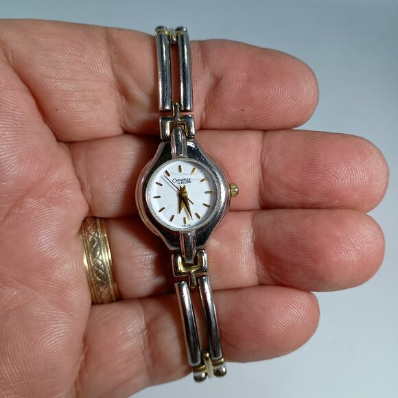 VTG Caravelle by Bulova Ladies Analog Quartz Gold & Silver Tone Wristwatch Watch - Picture 9 of 9